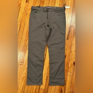 Mens Banana Republic Traveler Sz 38 x 34 Slim Fit Pants Gray Mid Rise NWT New